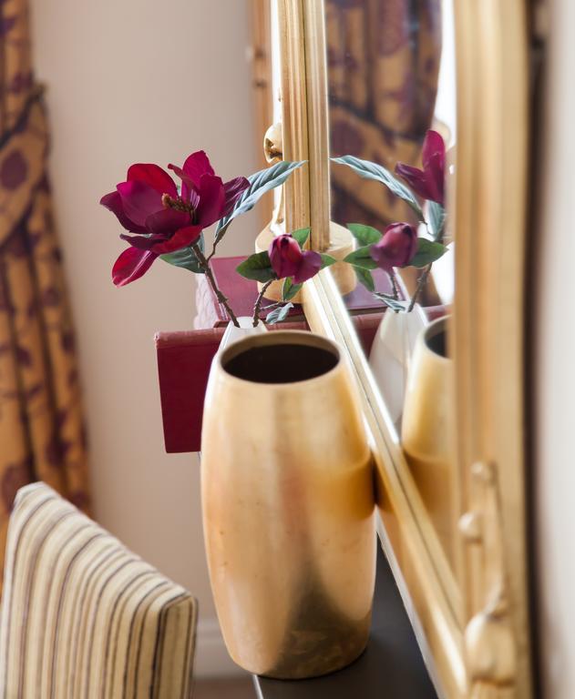 Wisteria House Bed & Breakfast Lymington Bilik gambar